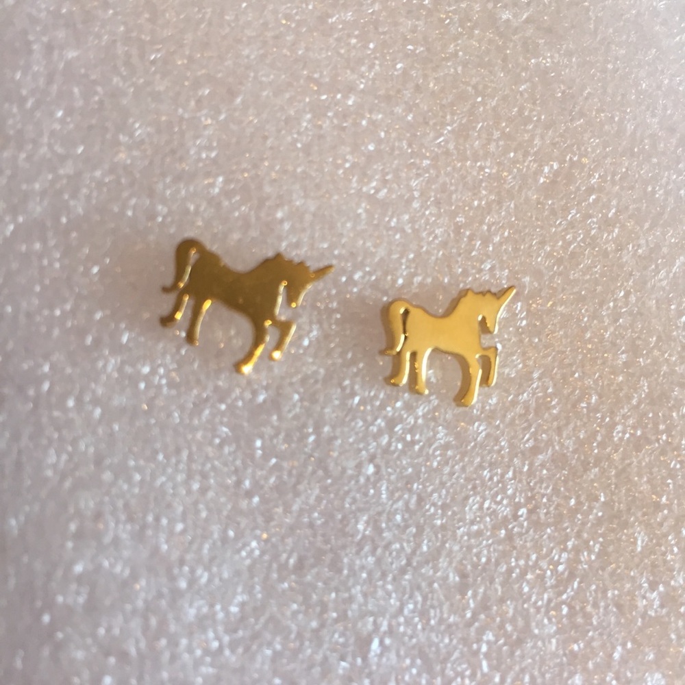 🦄 Unicorn studs awesome metallic earrings 🦄 - Picture 3 of 3